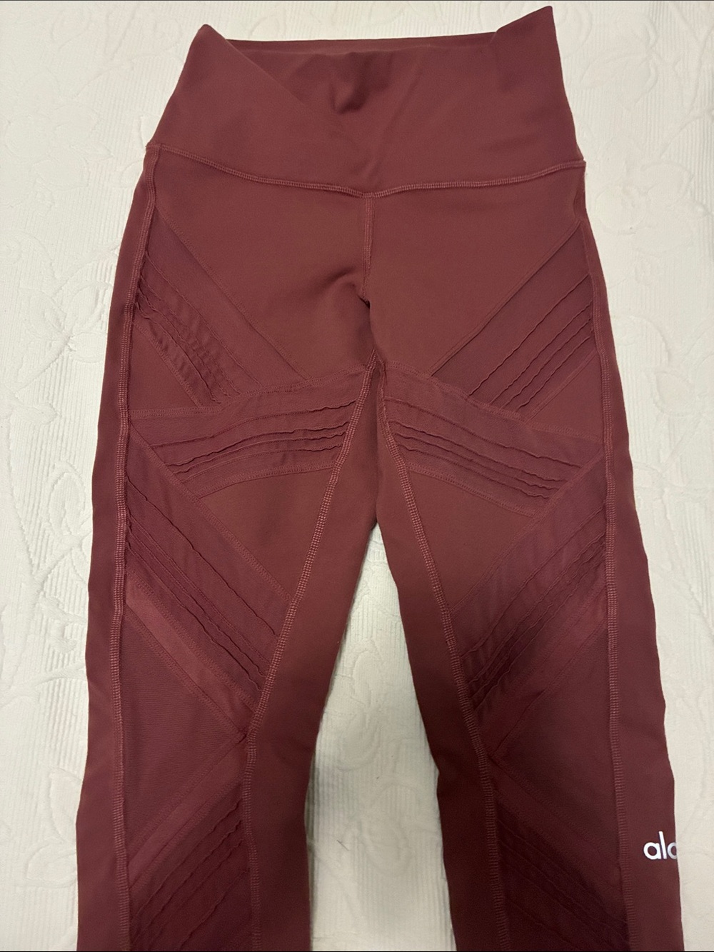 ALO Yoga Sculpted High-Waist Leggings in Deep Burgundy